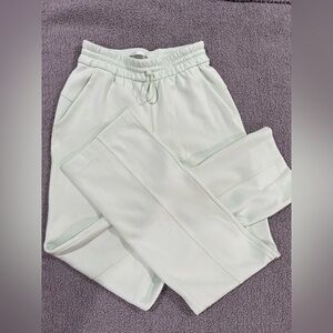 Lululemon softstreme pants Rare Color Never worn Brand new without tags